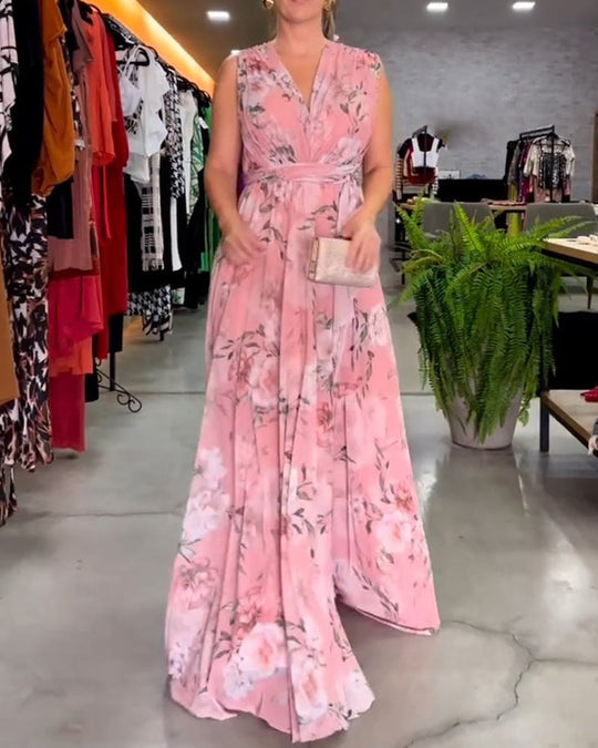 Gia | Sleeveless floral maxi dress with slit