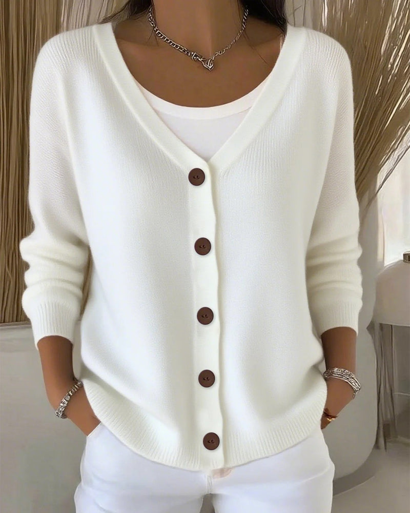 Camelia | Maglione cardigan lavorato a maglia con bottoni dalla silhouette strutturata
