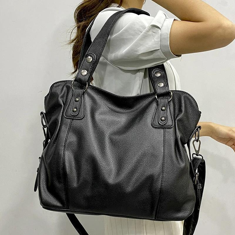 Blaire - Large elegant shoulder bag