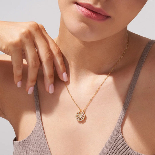 Clémence | Collana Trèfle Porta-Bonheur Incastonata di Cristalli