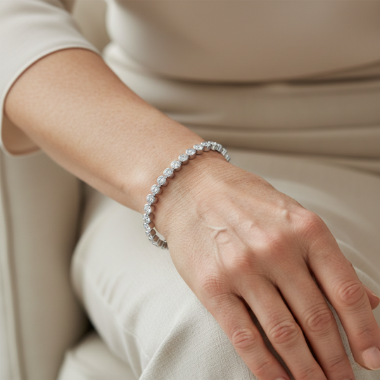 Éloria | Bracciale tennis 4 mm regolabile finitura oro o argento 17 cm