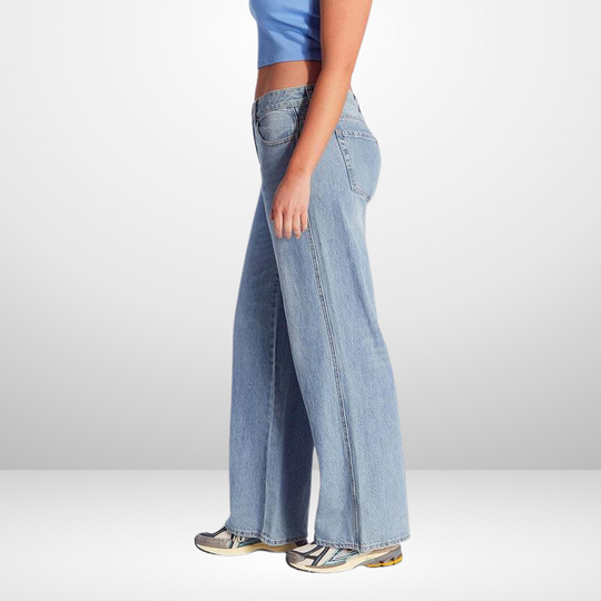 Jeans da donna a vita bassa modello baggy