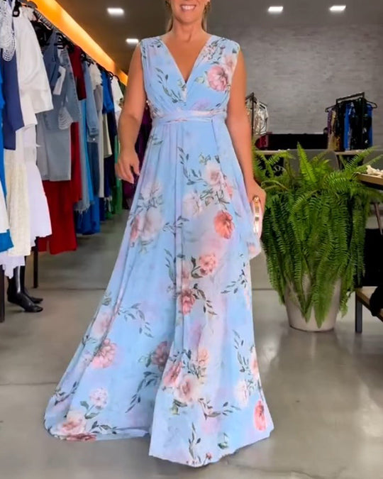 Gia | Sleeveless floral maxi dress with slit