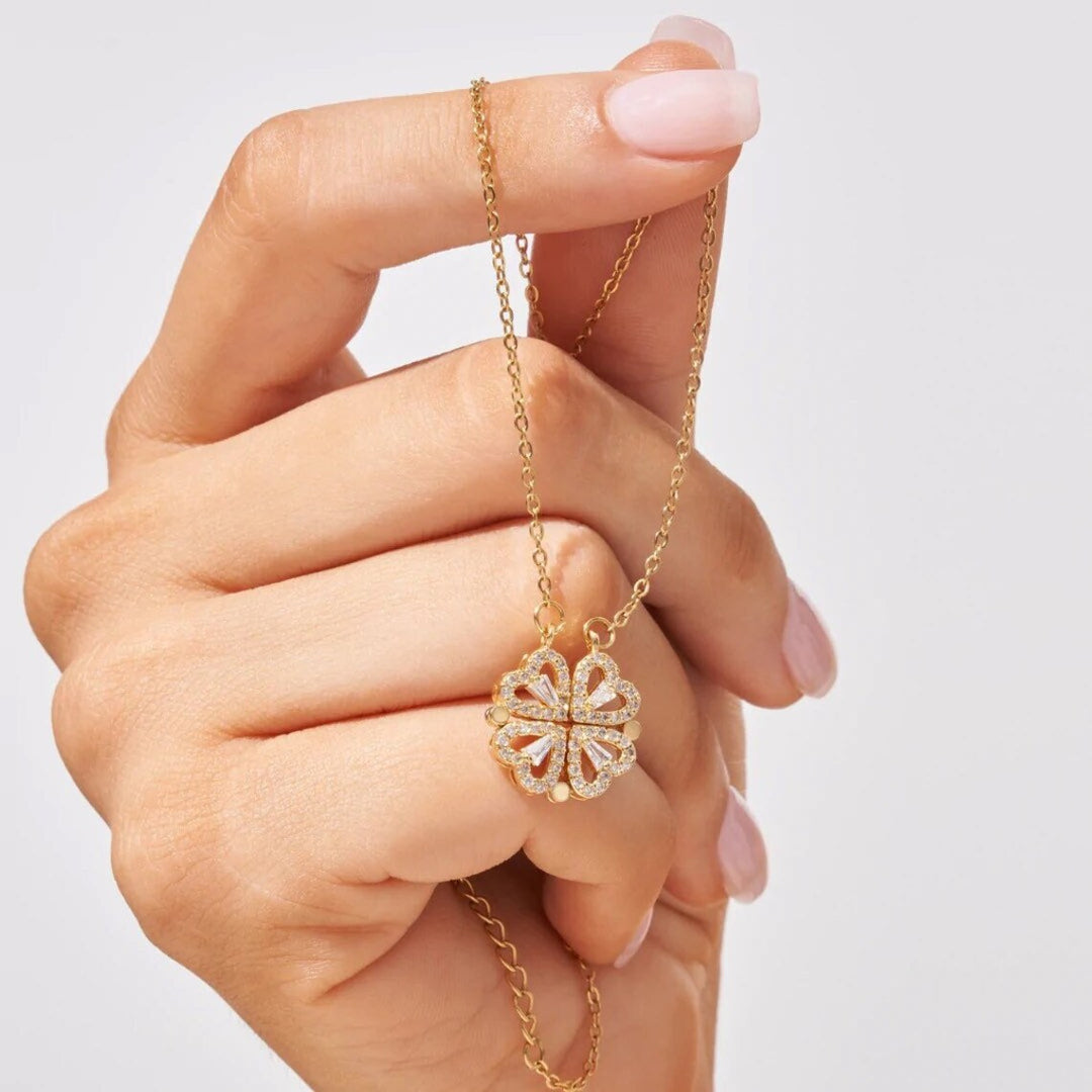 Collana con ciondolo a trifoglio portafortuna con cristalli | Clémence