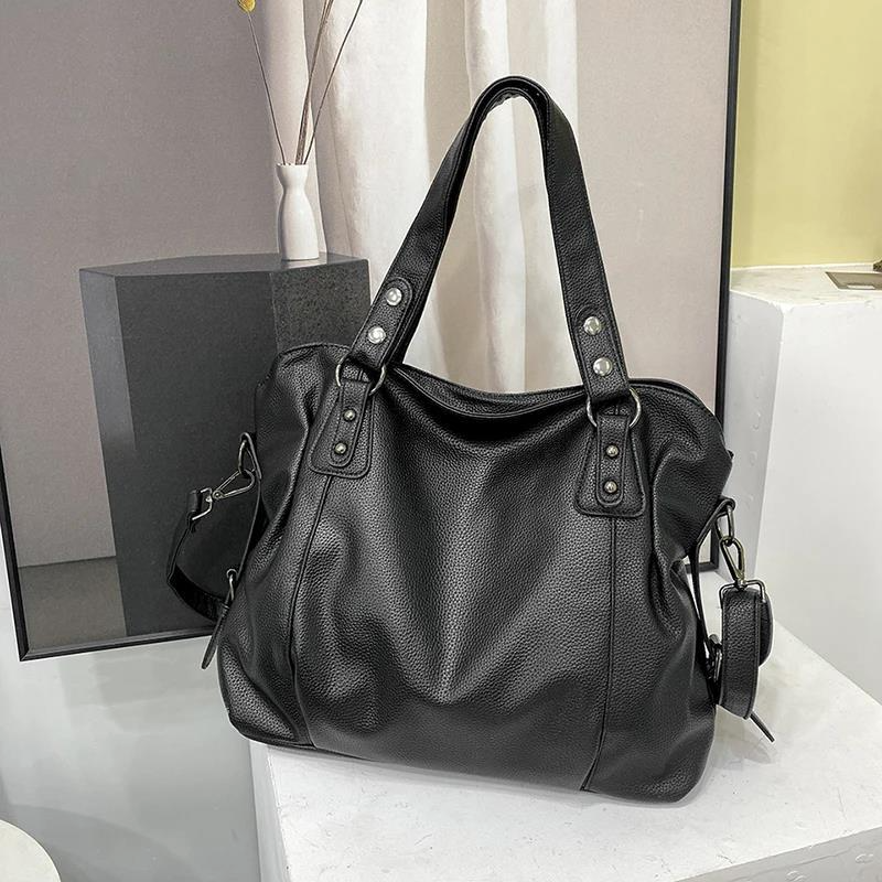 Blaire - Large elegant shoulder bag