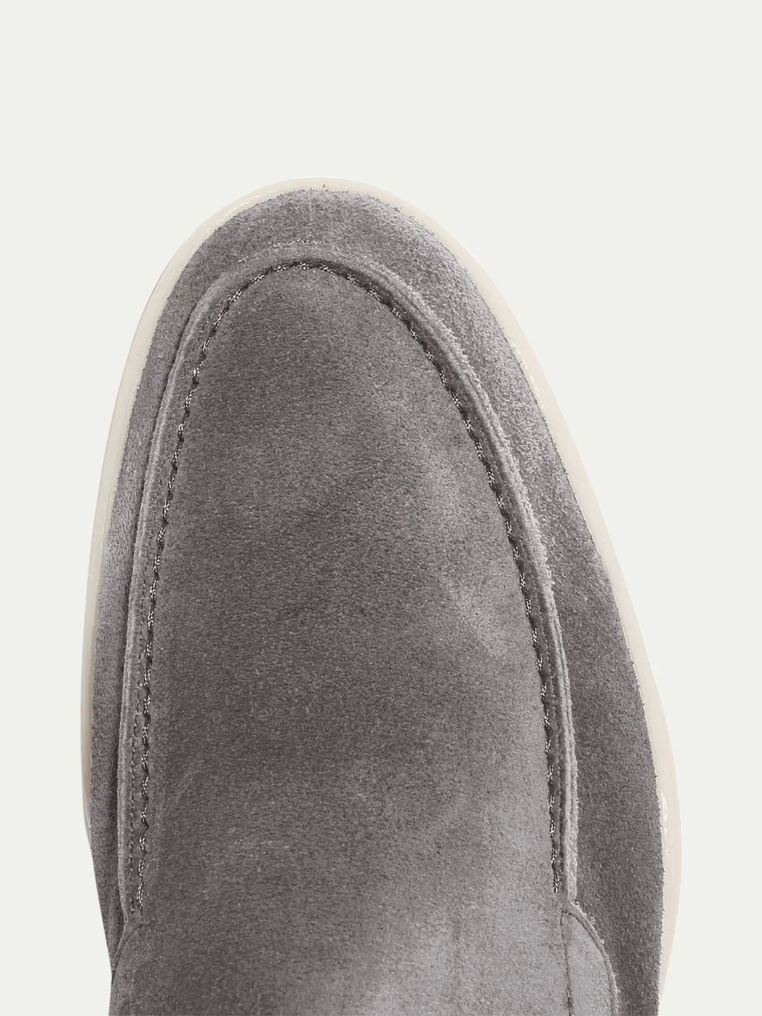 Mocassini leggeri da barca in suede grigio da uomo, slip-on