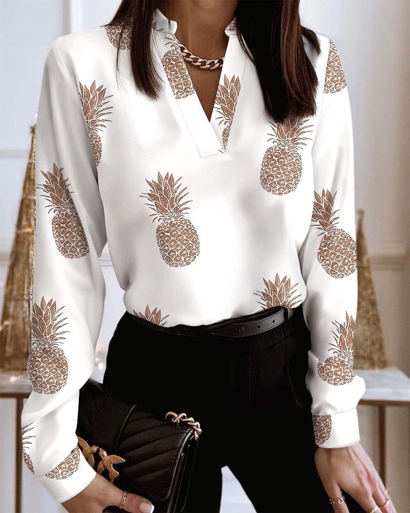 Blouse - V-neck and Loose Fit