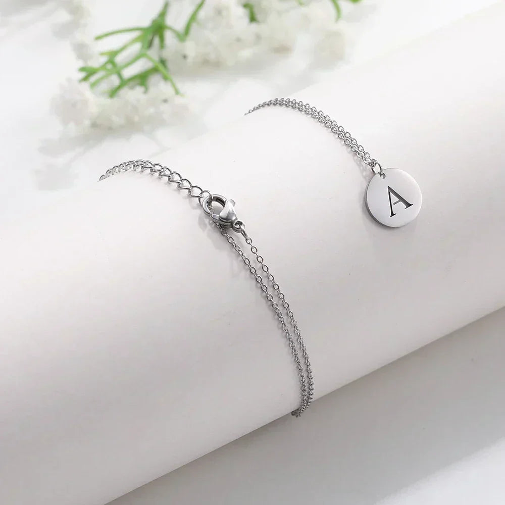 Elegant Gold Letter Pendant Necklace