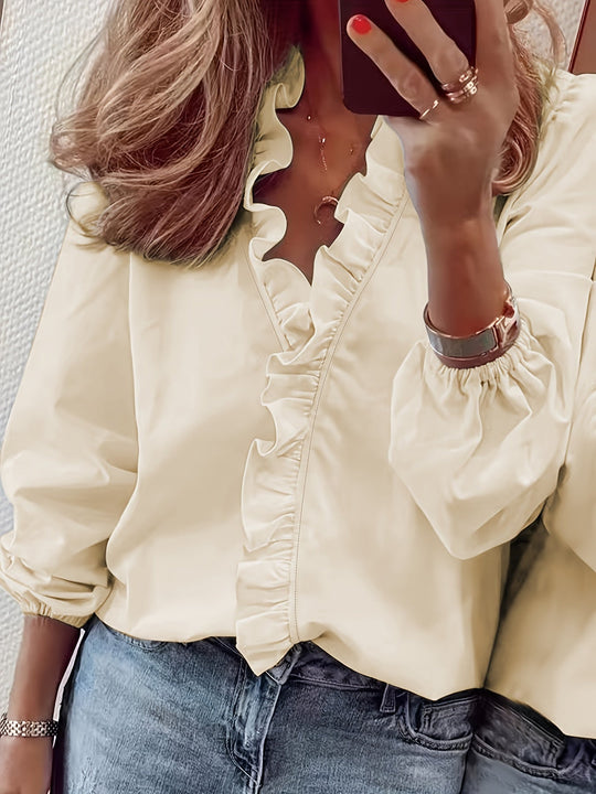 V-neck blouse - Wavy hem and light, breathable fabric