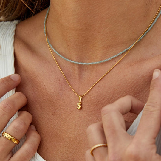 Collana con iniziali a bolla chic