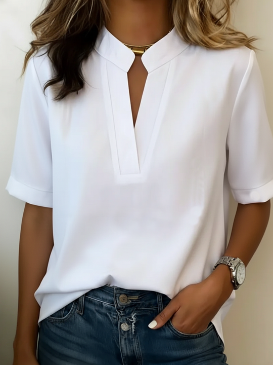 Margaux | Blouse Élegante avec Col en V et Détails Dorés