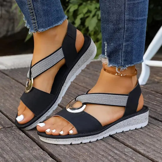 Luna | Comfort ergonomico con stile naturale
