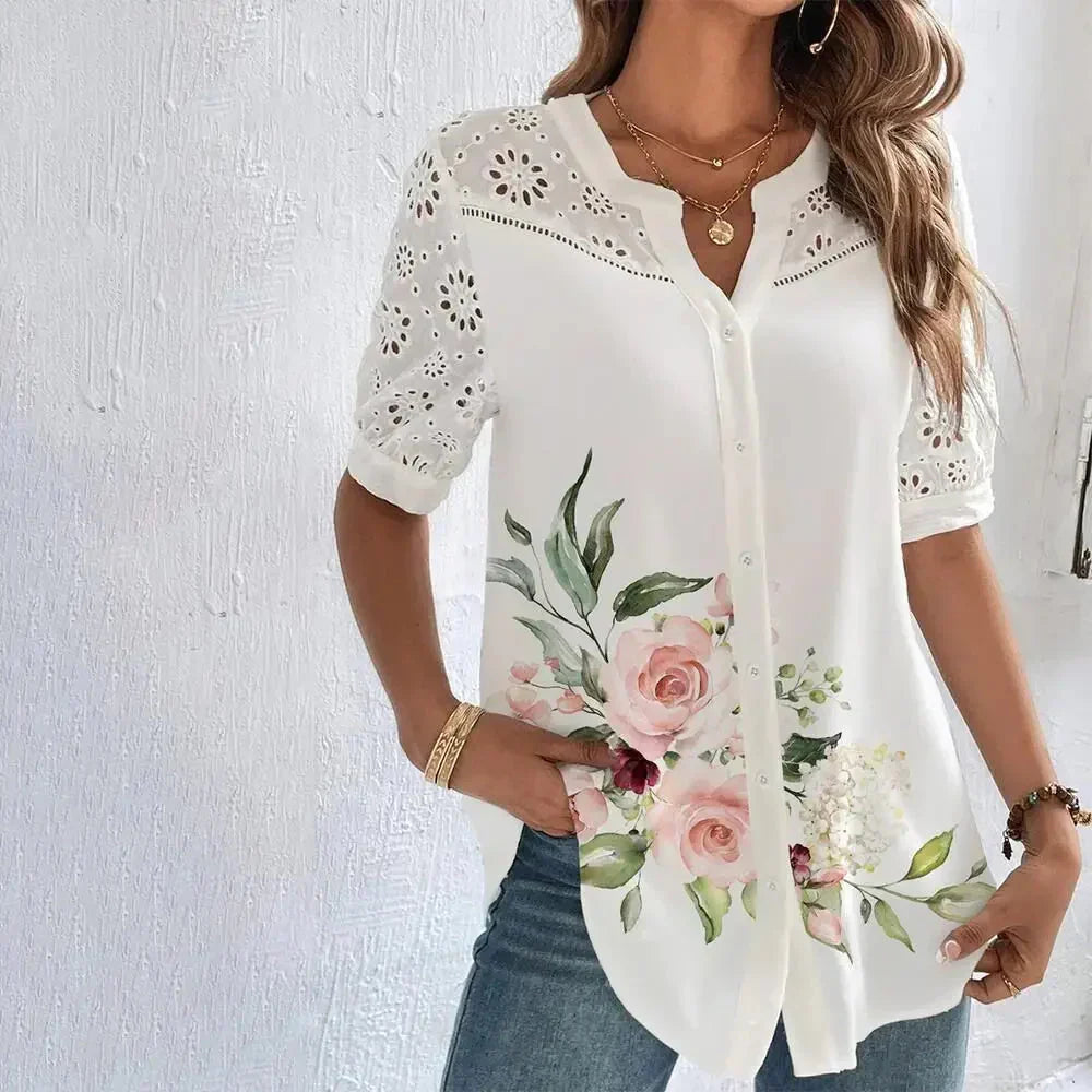 "Tanja - Blusa in pizzo con maniche corte" can be rewritten as "Tanja - Blusa in pizzo a maniche corte".